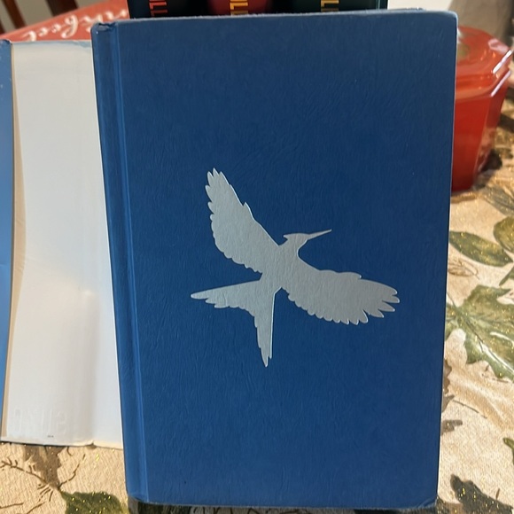 Hunger Games Book Set 1 2 3 4 Book Hardcover Fiction - Picture 16 of 17
